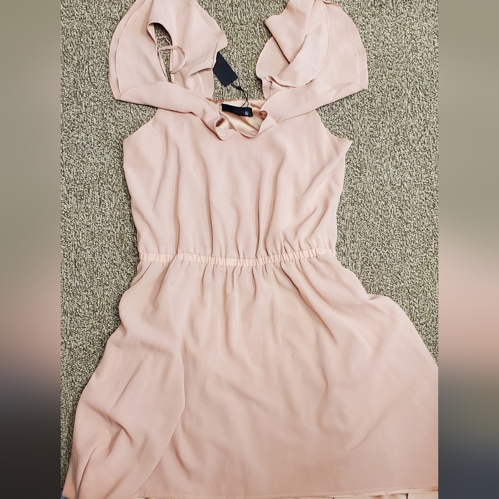 Isabel Lu beige firty off shoulder high/low dress L
